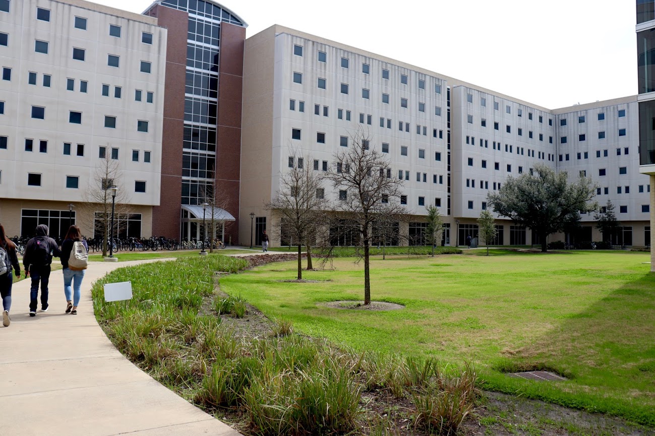 Your Guide To UH s On campus Apartments And Dorms your-guide-to-uh-s-on-campus-apartments-and-dorms
