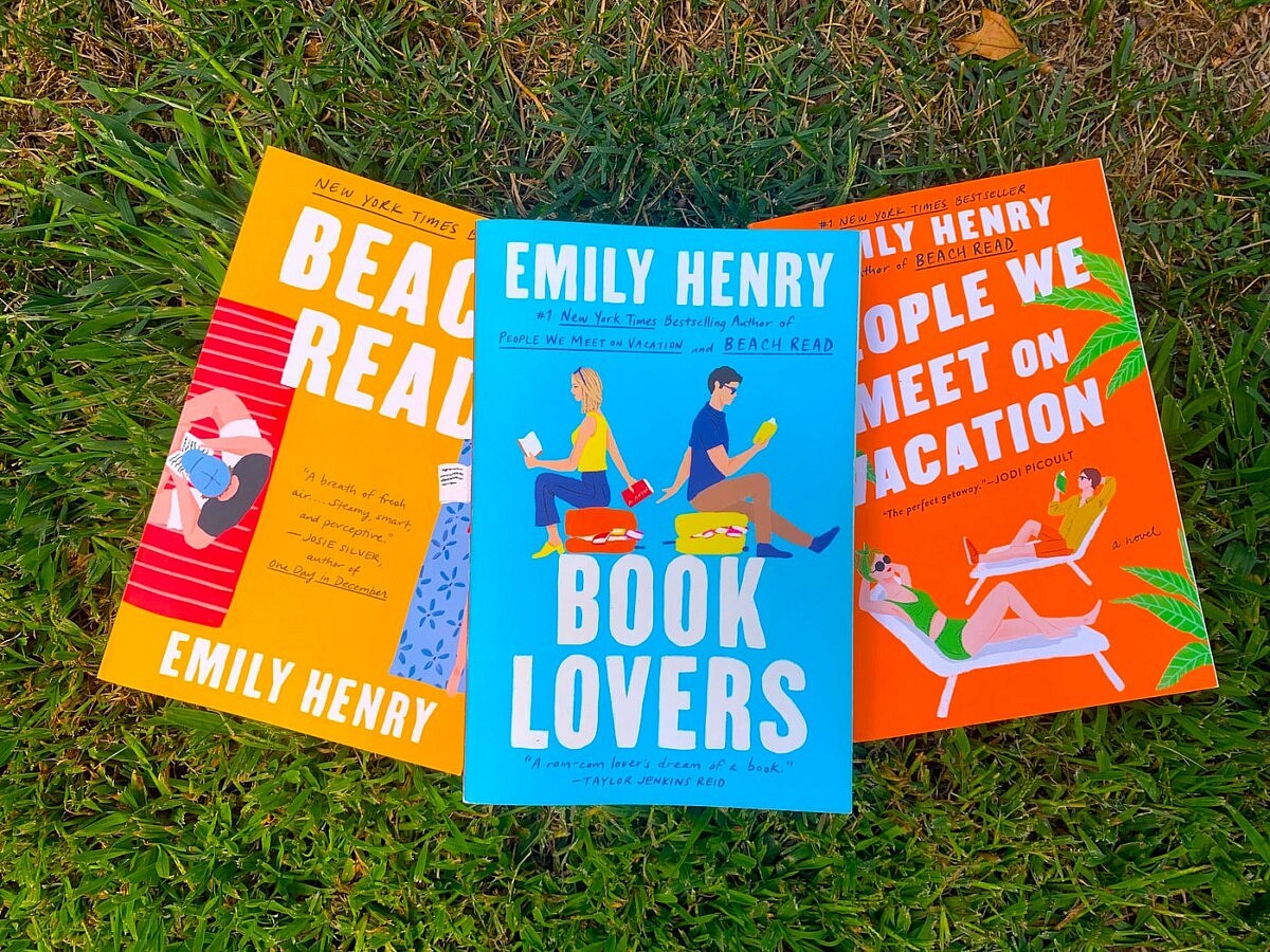 Fiction Friday: 5 Books to Get You Back Into Reading - Cooglife